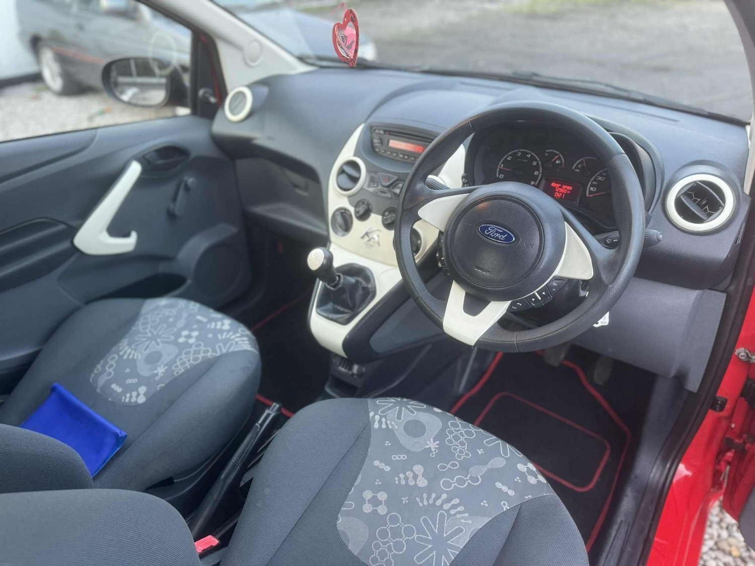 Used Ford Ka 2013 for sale - 76758039: Photo 9