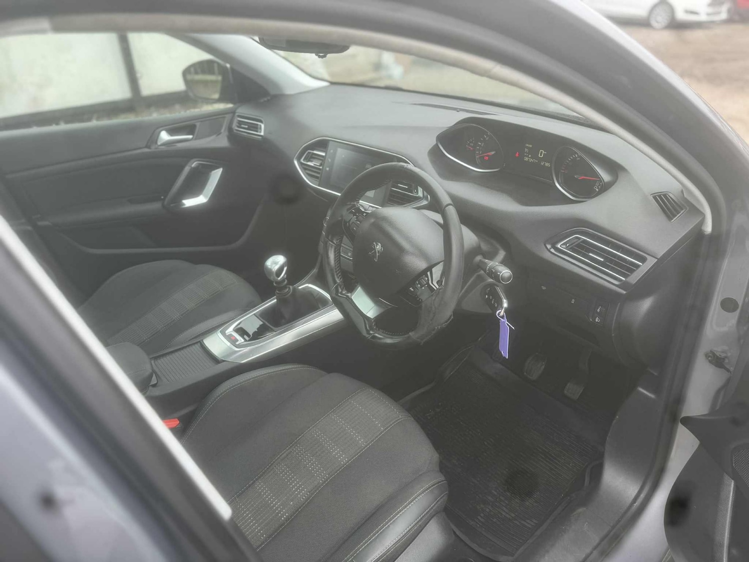 Used Peugeot 308 2018 for sale - 77508966: Photo 10