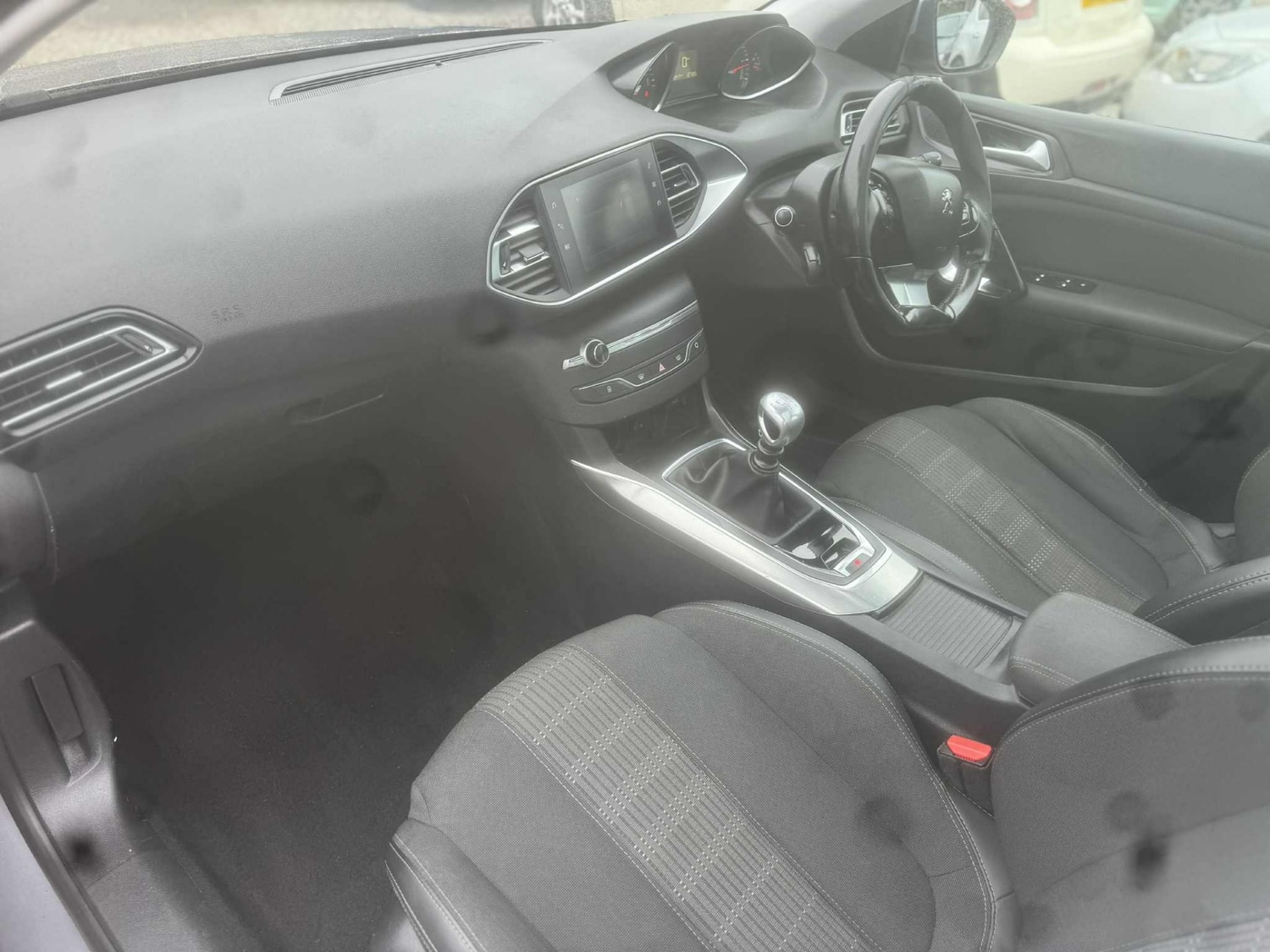 Used Peugeot 308 2018 for sale - 77508966: Photo 11