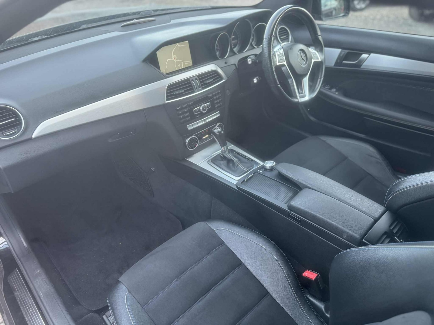 Used Mercedes-Benz C Class 2014 for sale - 77084242: Photo 10