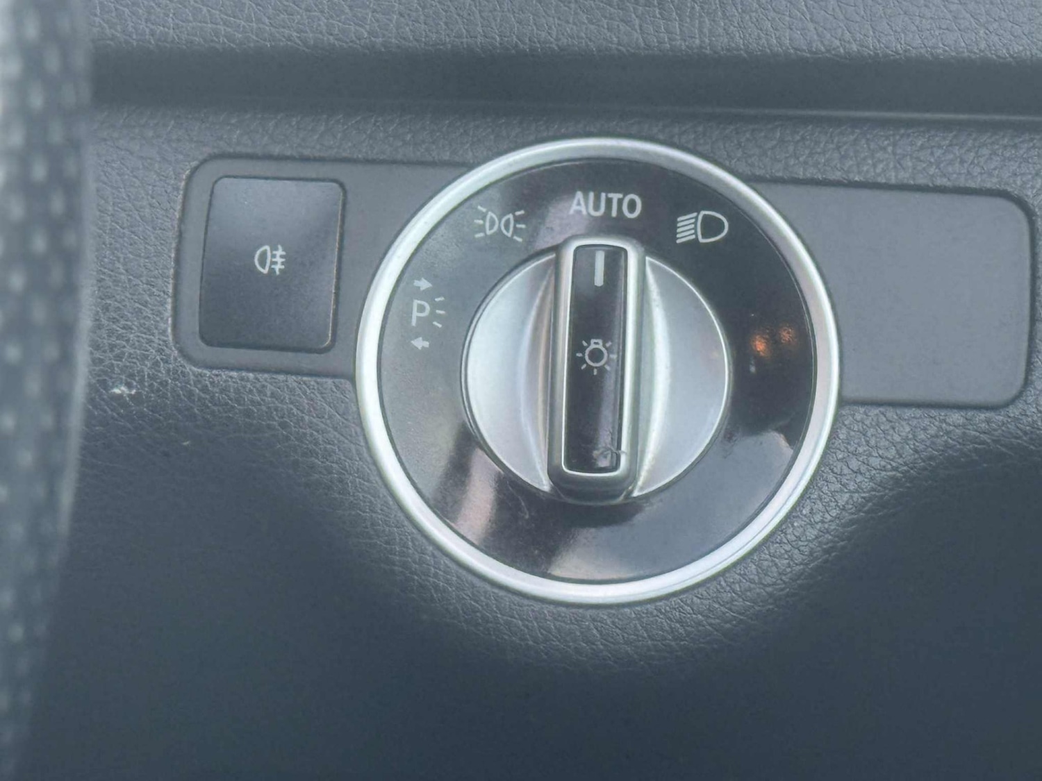 Used Mercedes-Benz C Class 2014 for sale - 77084242: Photo 19