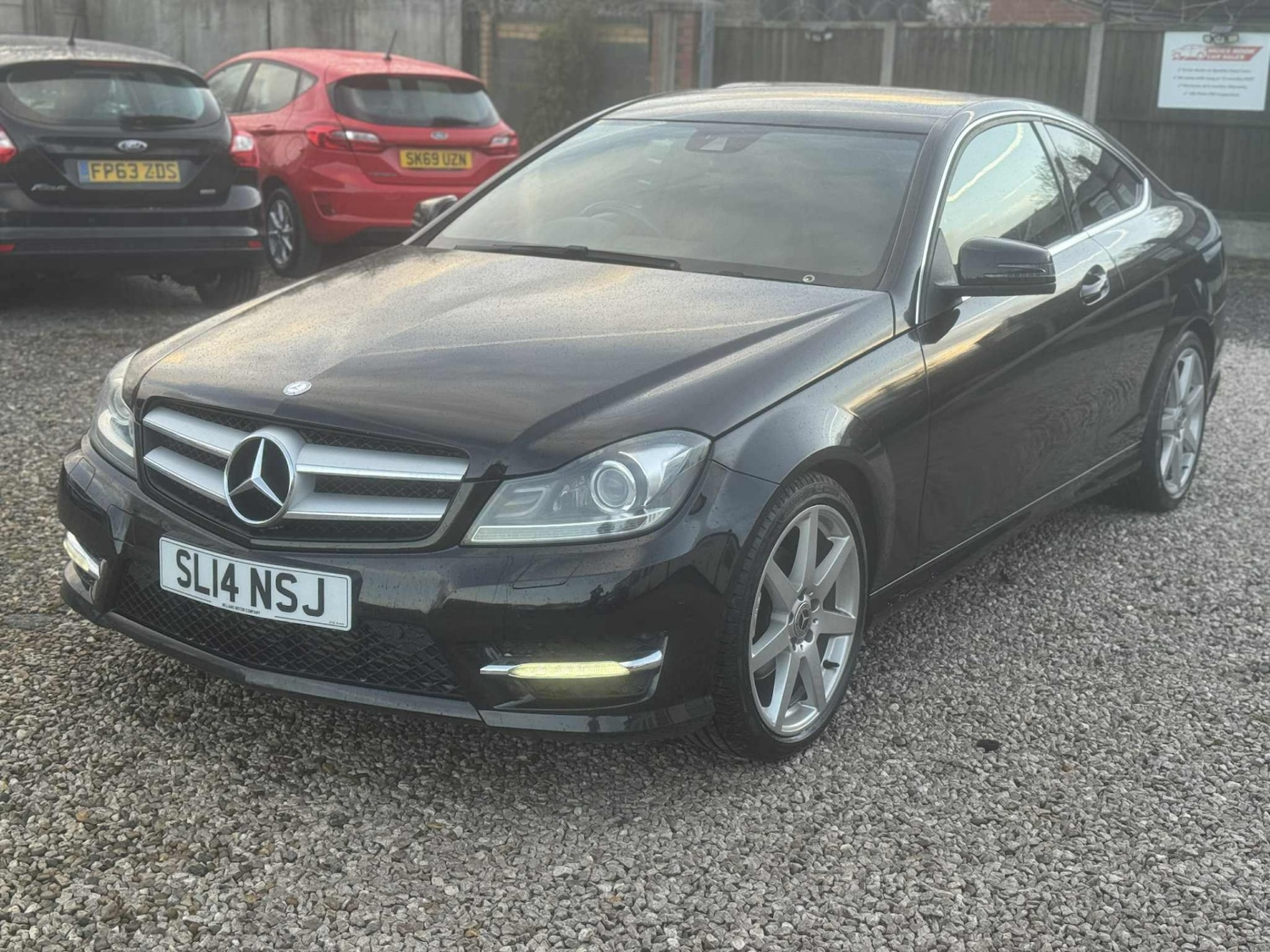 Used Mercedes-Benz C Class 2014 for sale - 77084242: Photo 4