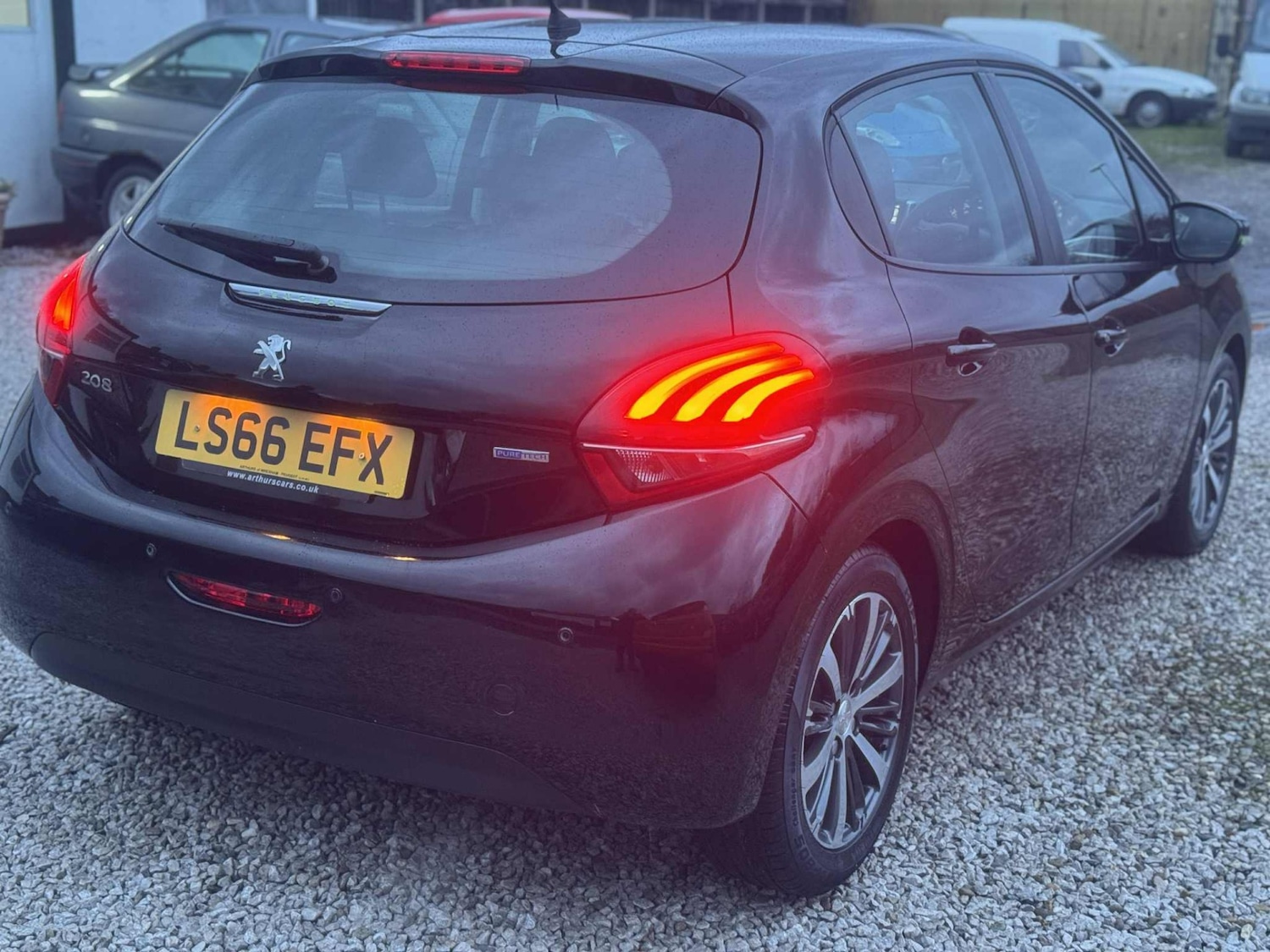 Used Peugeot 208 2016 for sale - 76751656: Photo 7