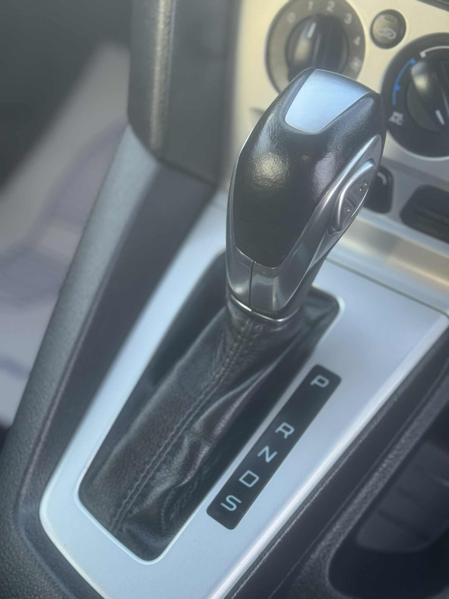 Used Ford Focus 2012 for sale - 77357571: Photo 19