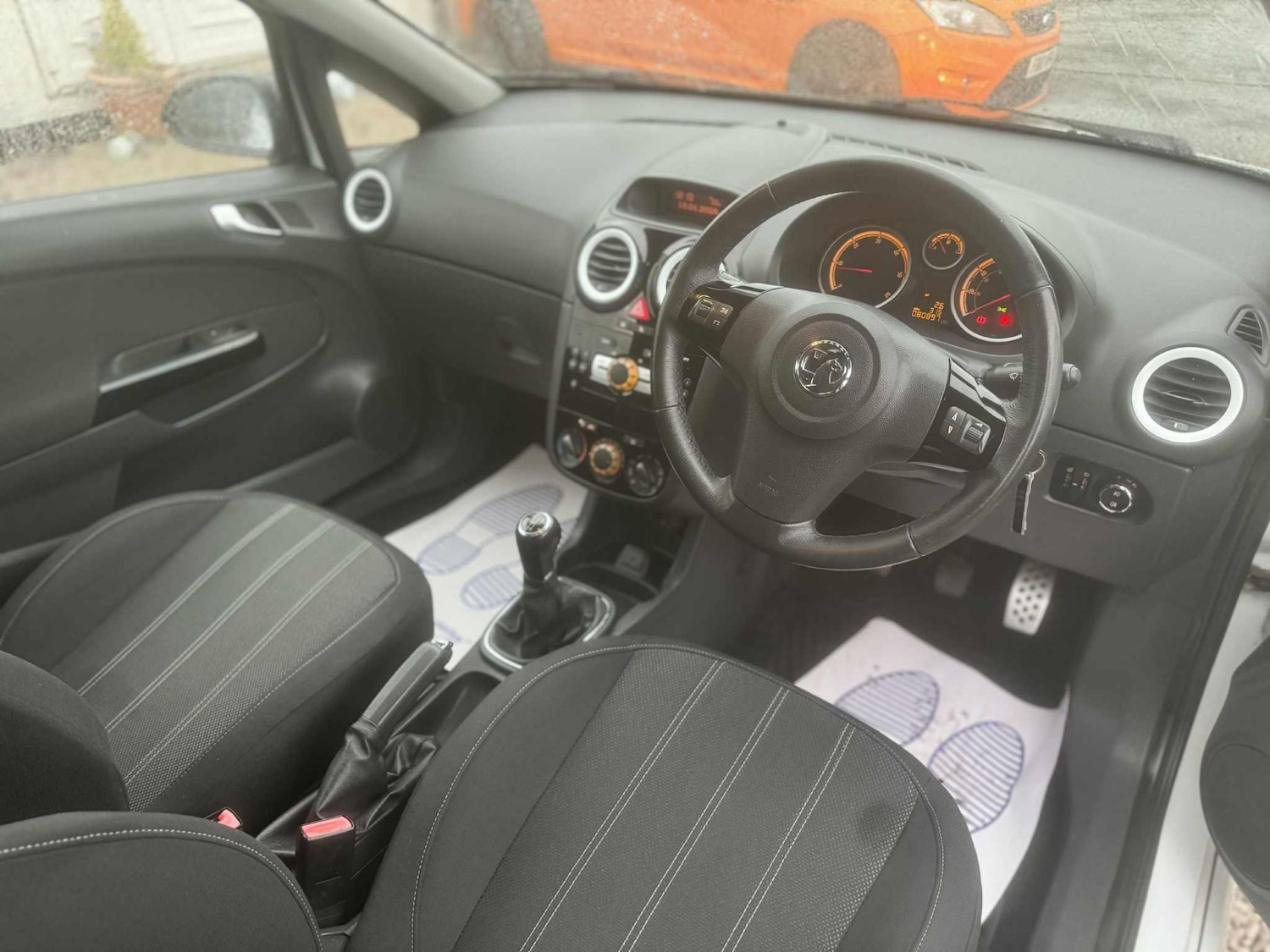 Used Vauxhall Corsa 2013 for sale - 77241985: Photo 11