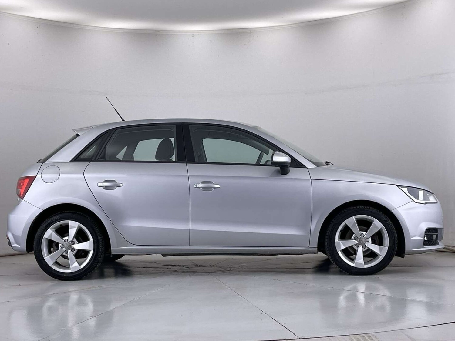 Used Audi A1 2015 for sale - 75958775: Photo 15