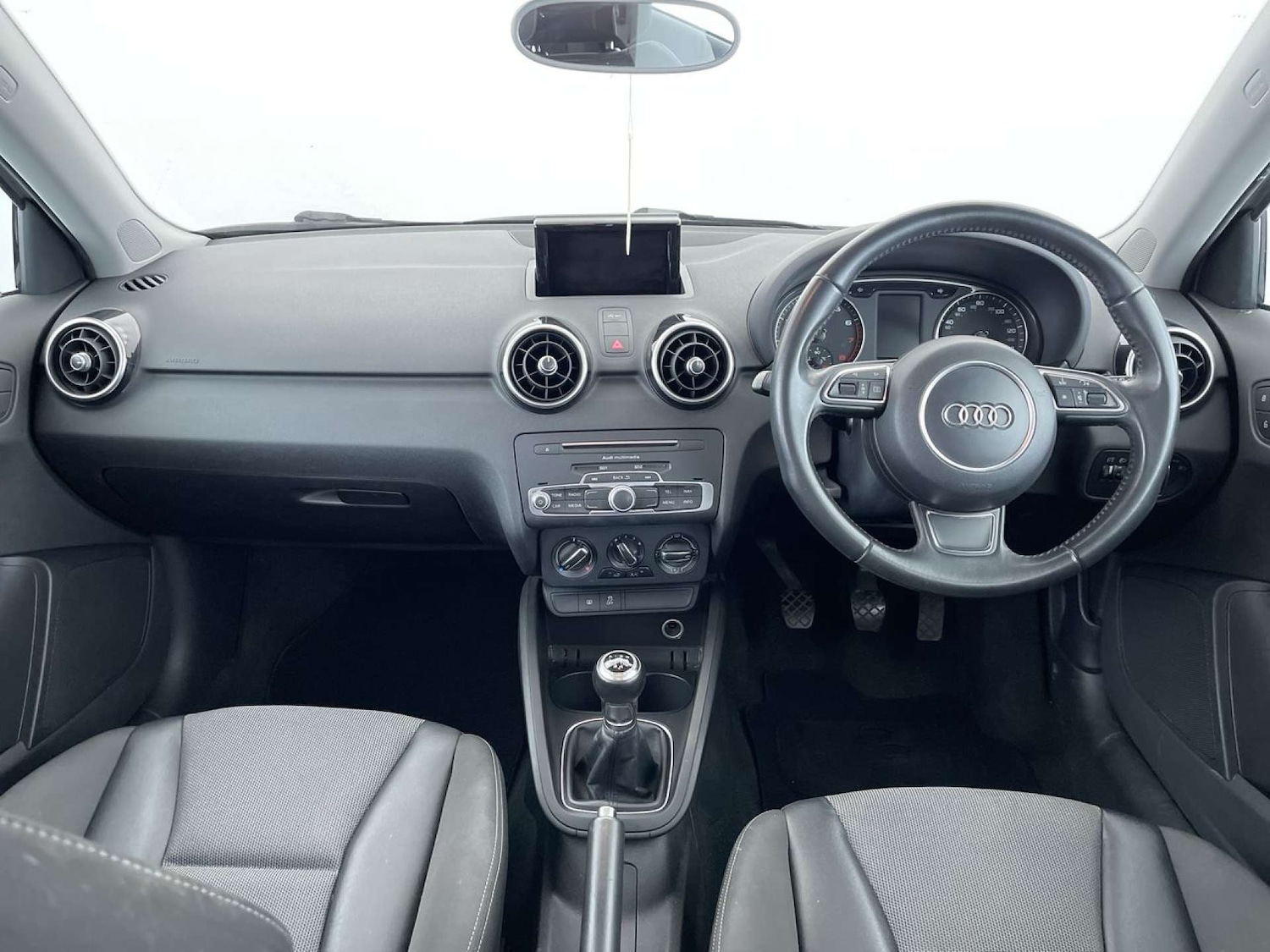 Used Audi A1 2015 for sale - 75958775: Photo 8