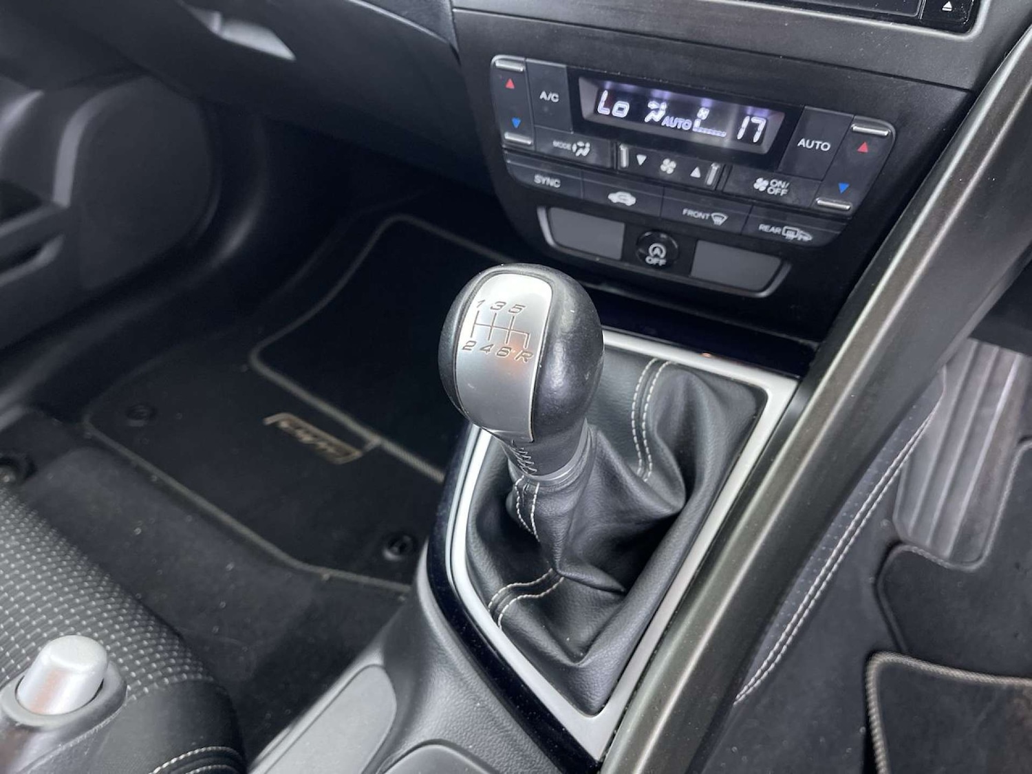 Used Honda Civic 2016 for sale - 76038493: Photo 47