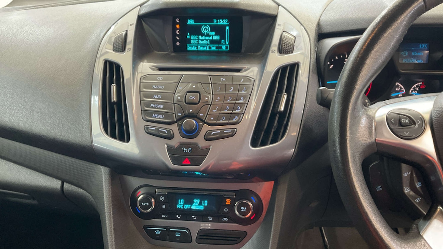 Used Ford Transit Connect 2015 for sale - 76611730: Photo 11