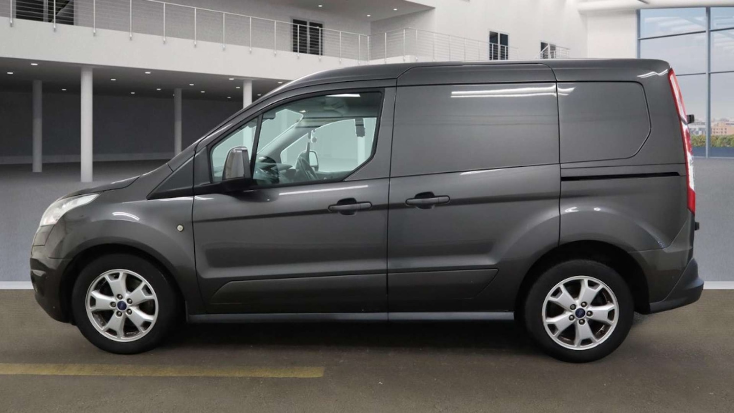 Used Ford Transit Connect 2015 for sale - 76611730: Photo 6