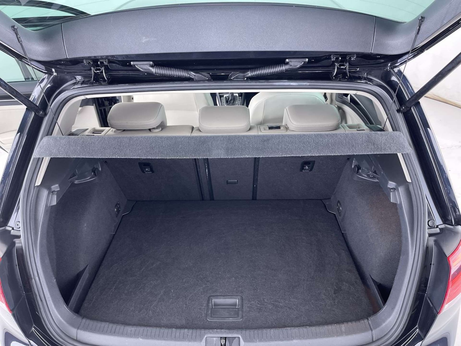 Used Volkswagen Golf 2015 for sale - 76602017: Photo 10