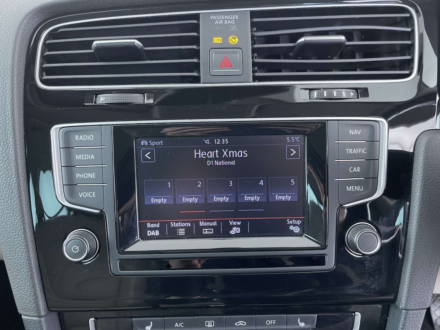 Used Volkswagen Golf 2015 for sale - 76602017: Photo 41