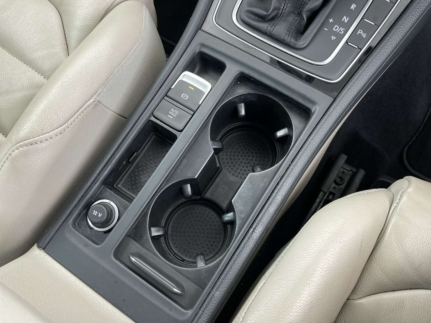 Used Volkswagen Golf 2015 for sale - 76602017: Photo 48