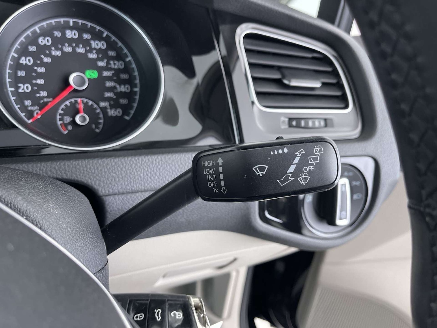 Used Volkswagen Golf 2015 for sale - 76602017: Photo 54