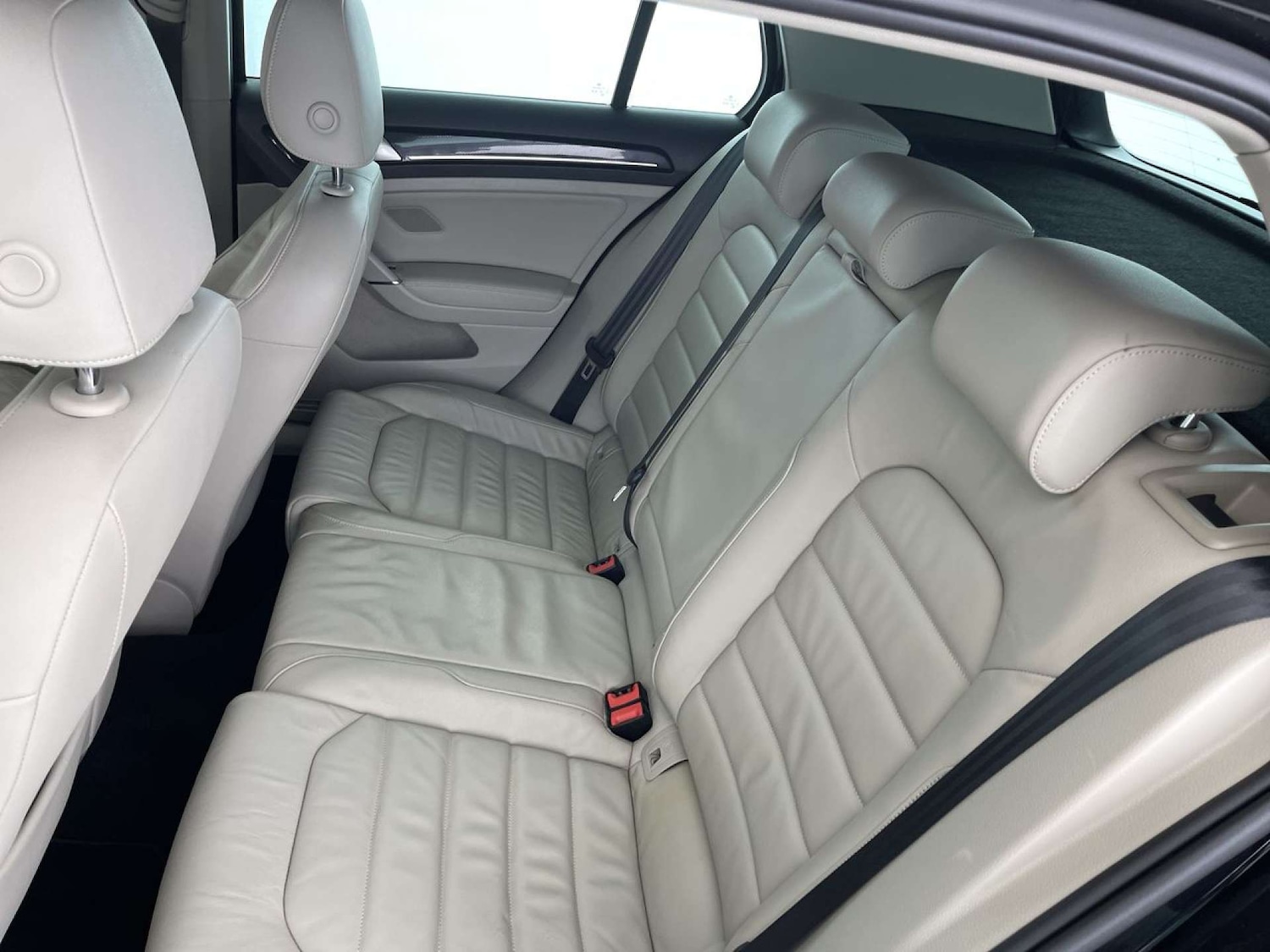 Used Volkswagen Golf 2015 for sale - 76602017: Photo 9