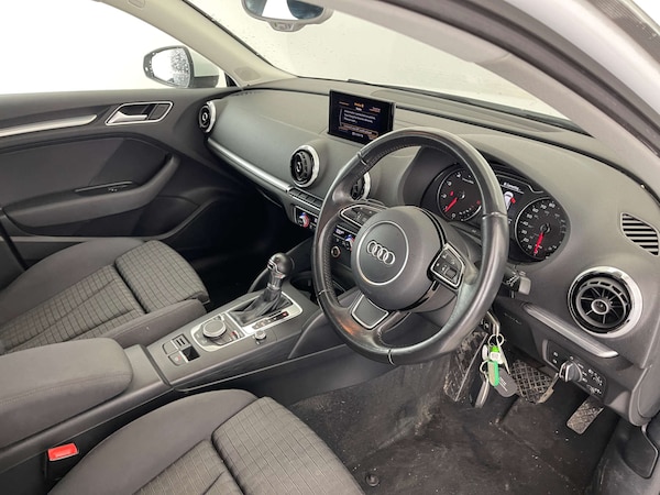 Used Audi A3 2014 for sale - 76319715: Photo 10