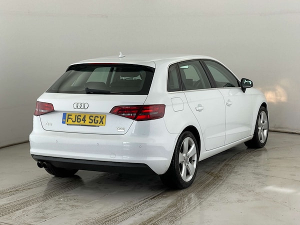 Used Audi A3 2014 for sale - 76319715: Photo 4