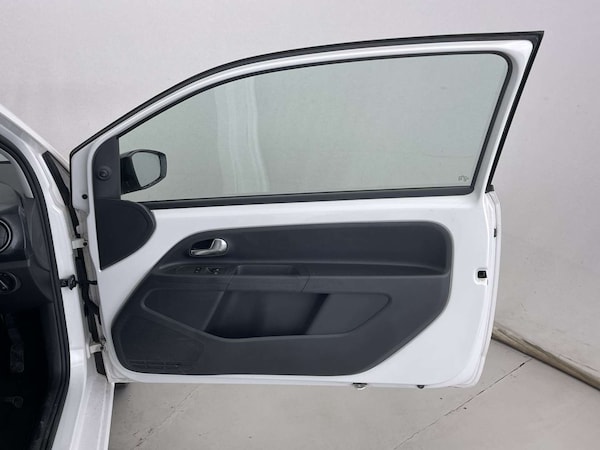 Used Volkswagen up! 2016 for sale - 76219313: Photo 28