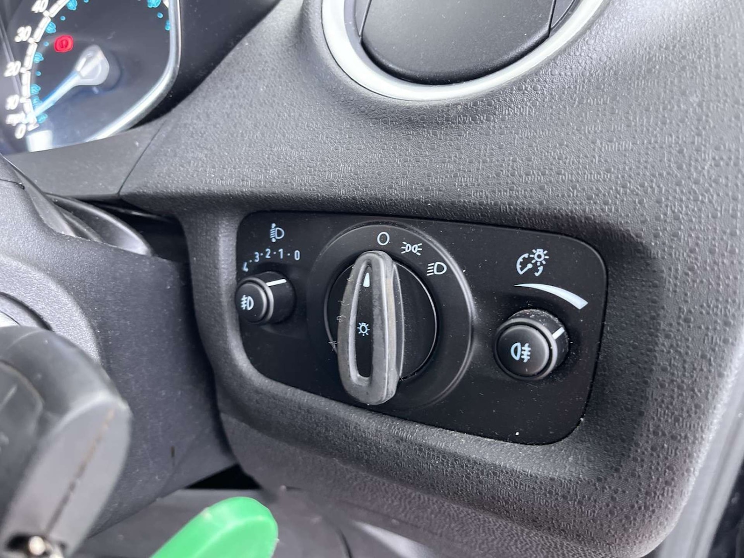 Used Ford Fiesta 2015 for sale - 76834645: Photo 45