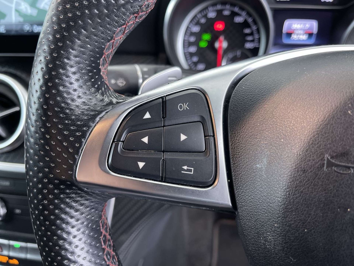 Used Mercedes-Benz A-Class 2017 for sale - 76477413: Photo 51