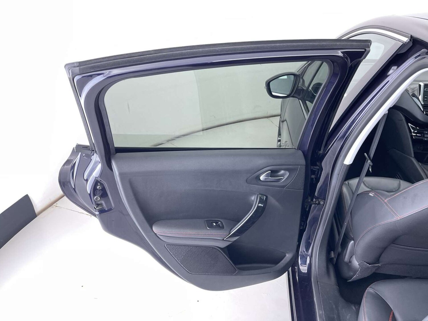 Used Peugeot 208 2018 for sale - 77789744: Photo 28