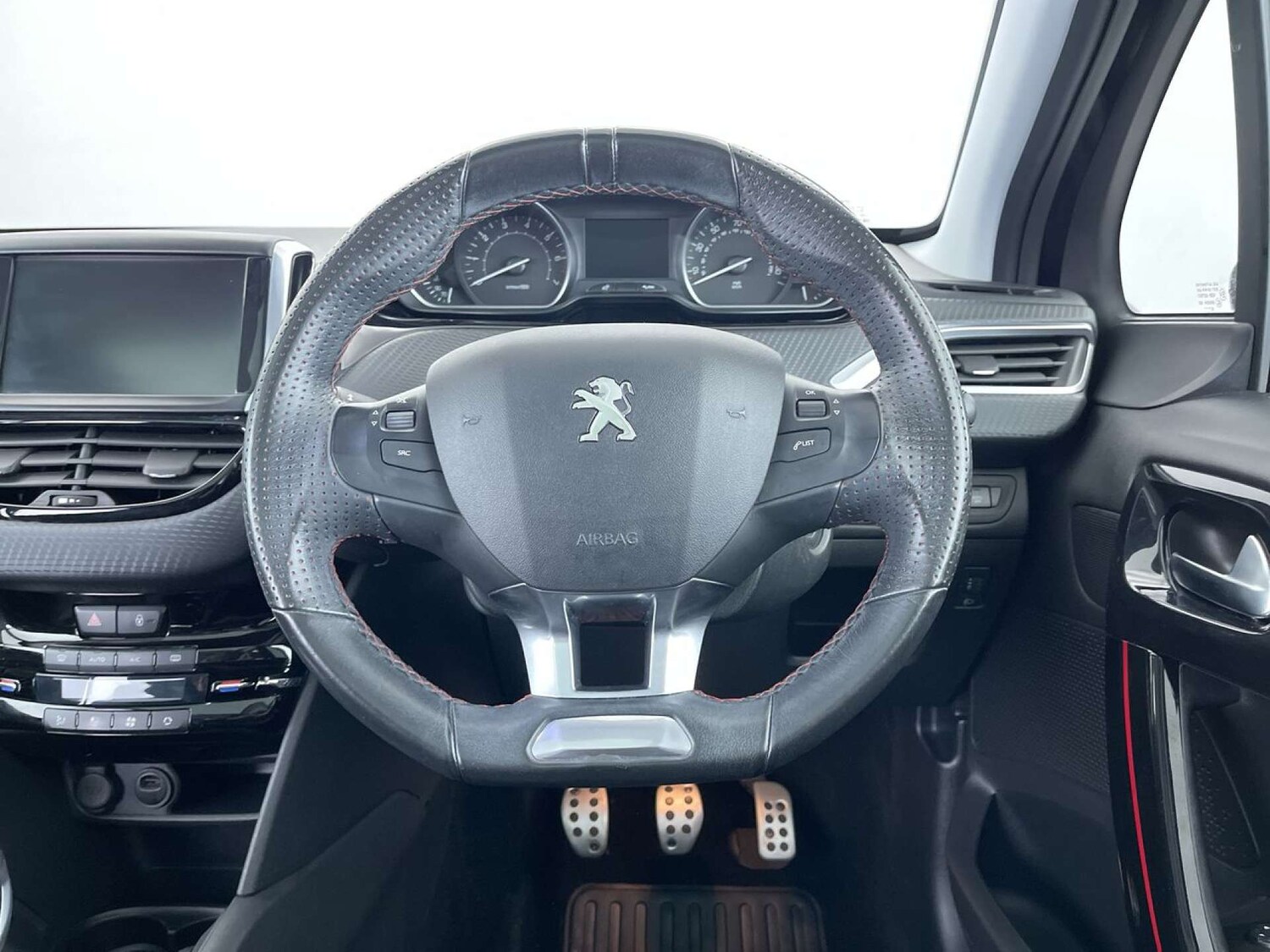 Used Peugeot 208 2018 for sale - 77789744: Photo 36