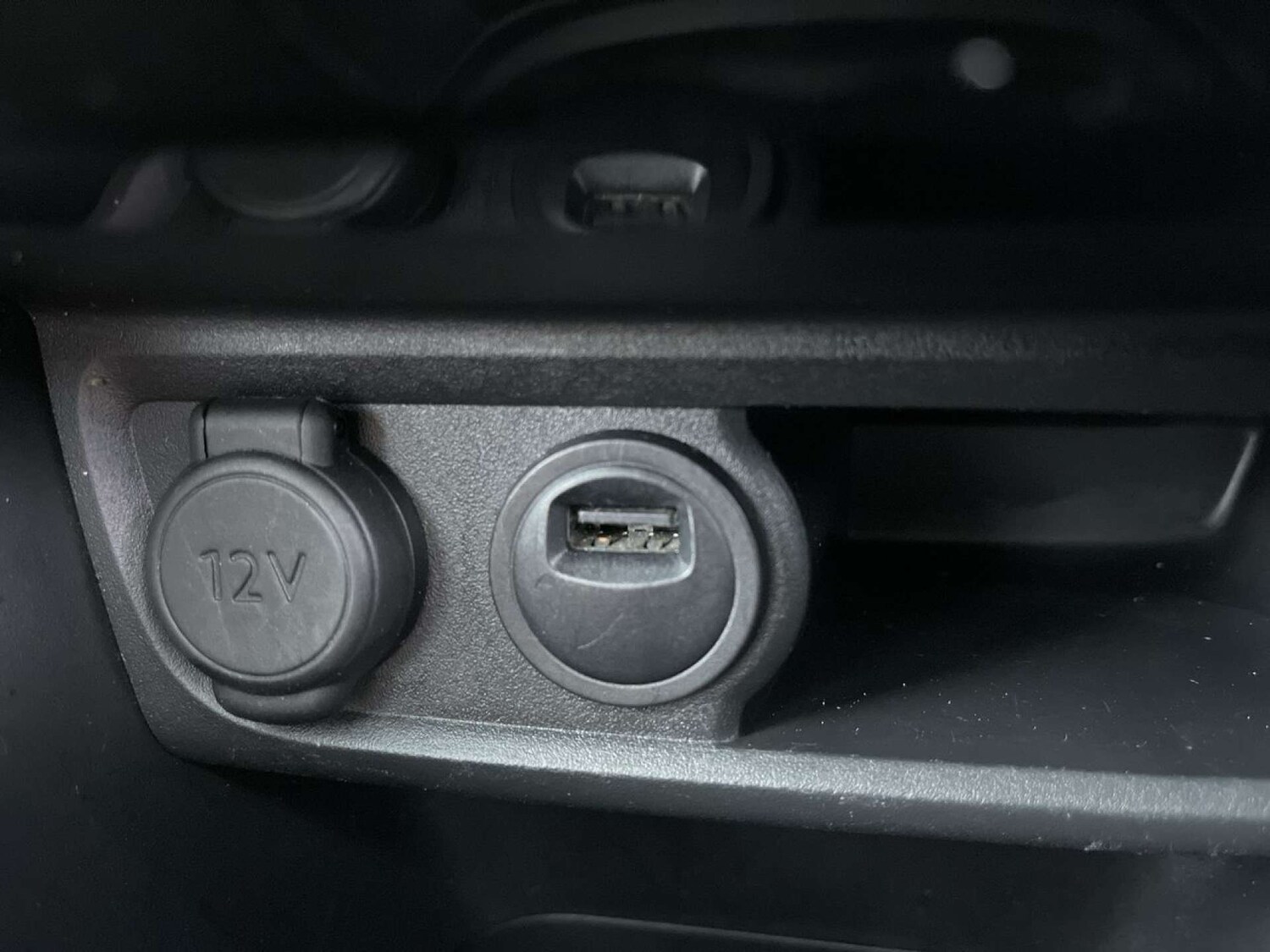 Used Peugeot 208 2018 for sale - 77789744: Photo 46