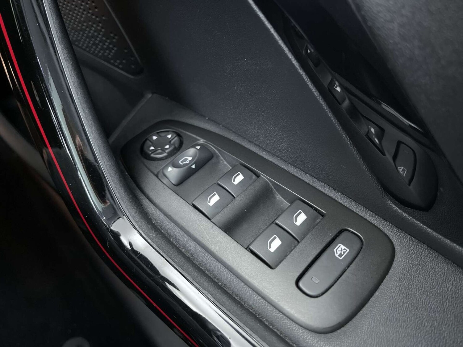 Used Peugeot 208 2018 for sale - 77789744: Photo 50