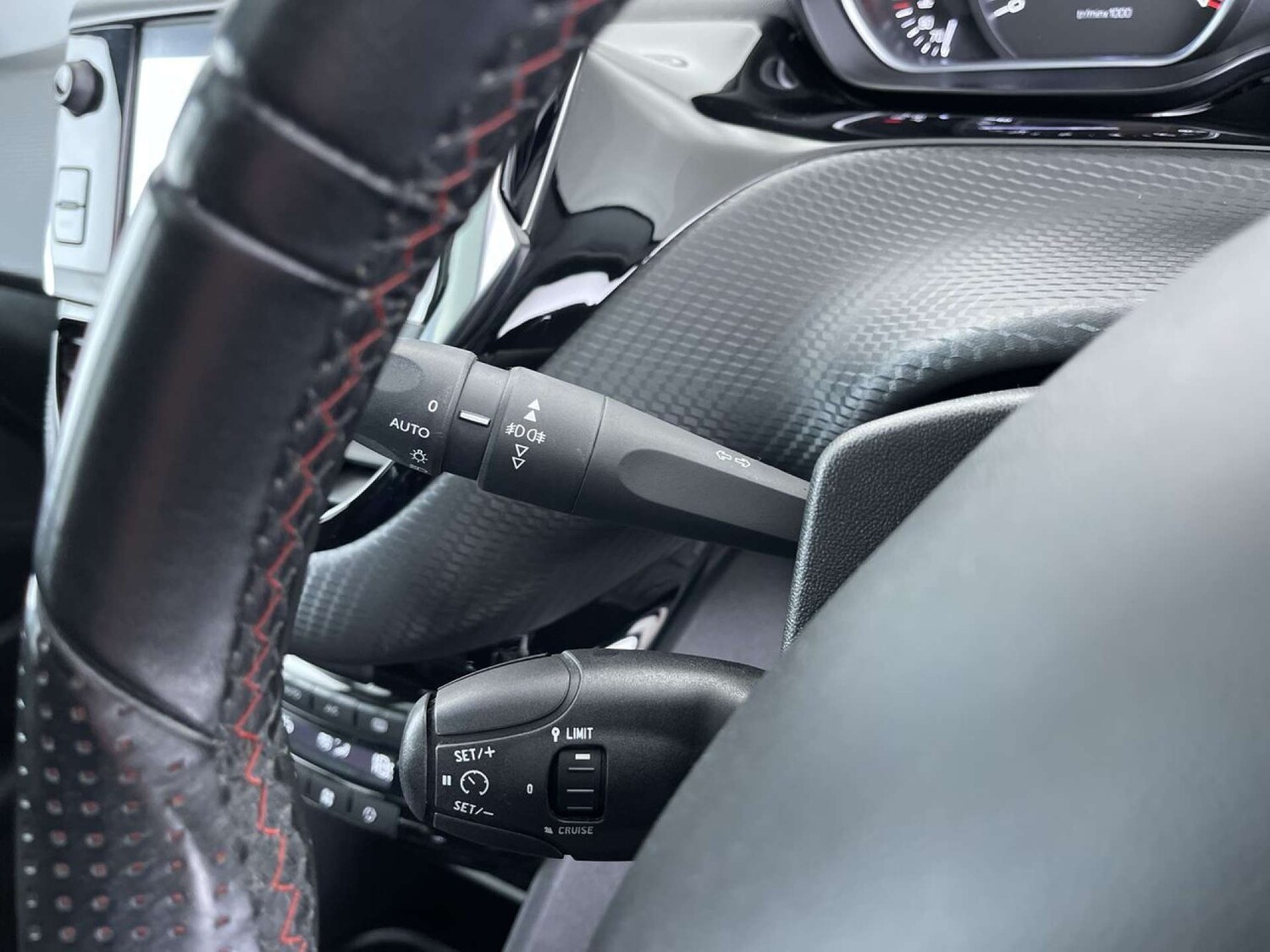 Used Peugeot 208 2018 for sale - 77789744: Photo 53