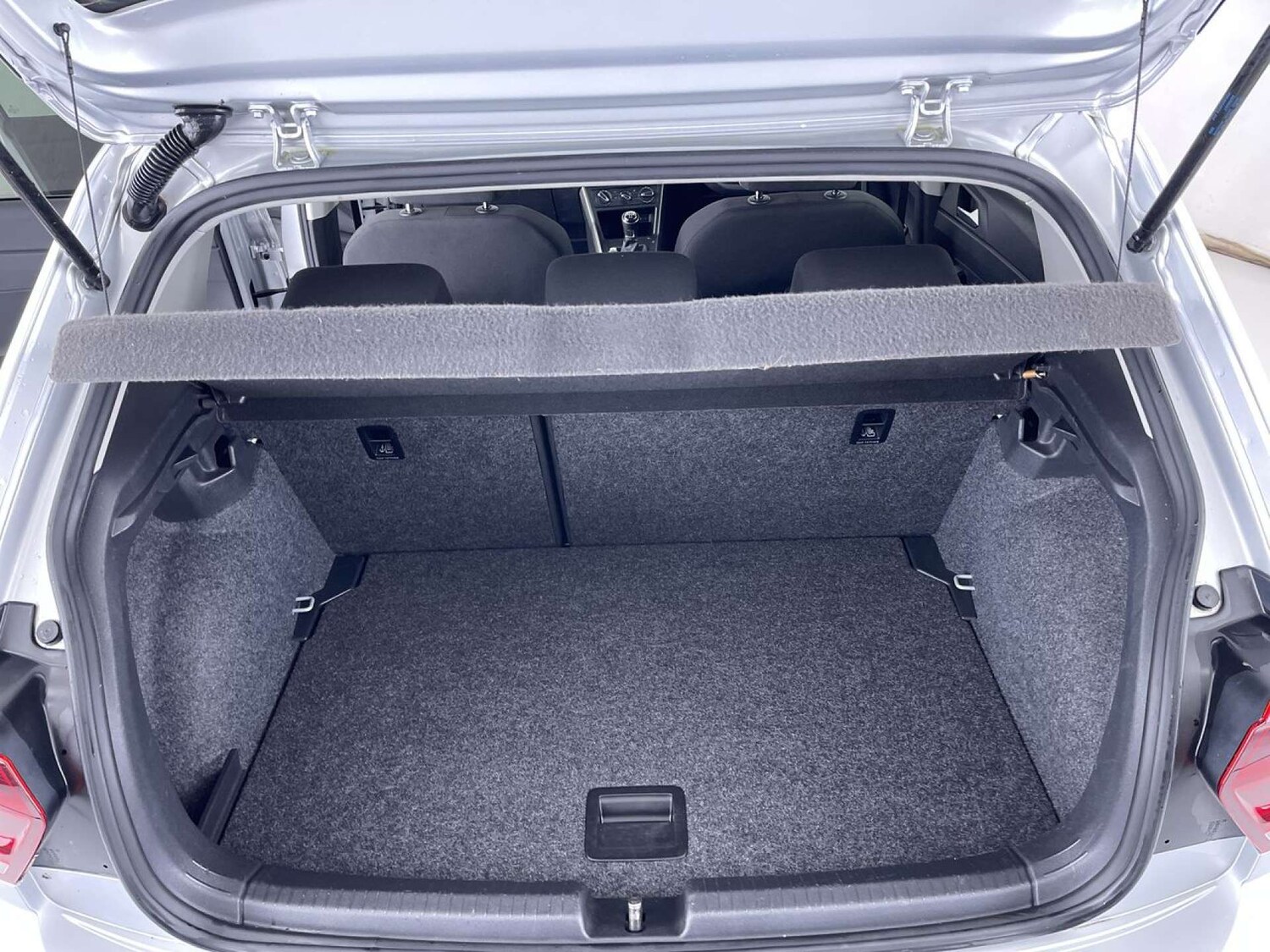 Used Volkswagen Polo 2021 for sale - 77035675: Photo 10