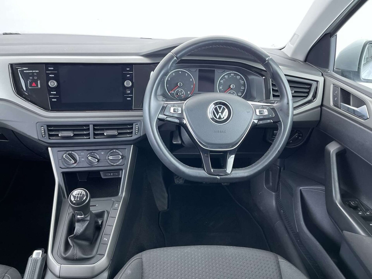 Used Volkswagen Polo 2021 for sale - 77035675: Photo 35