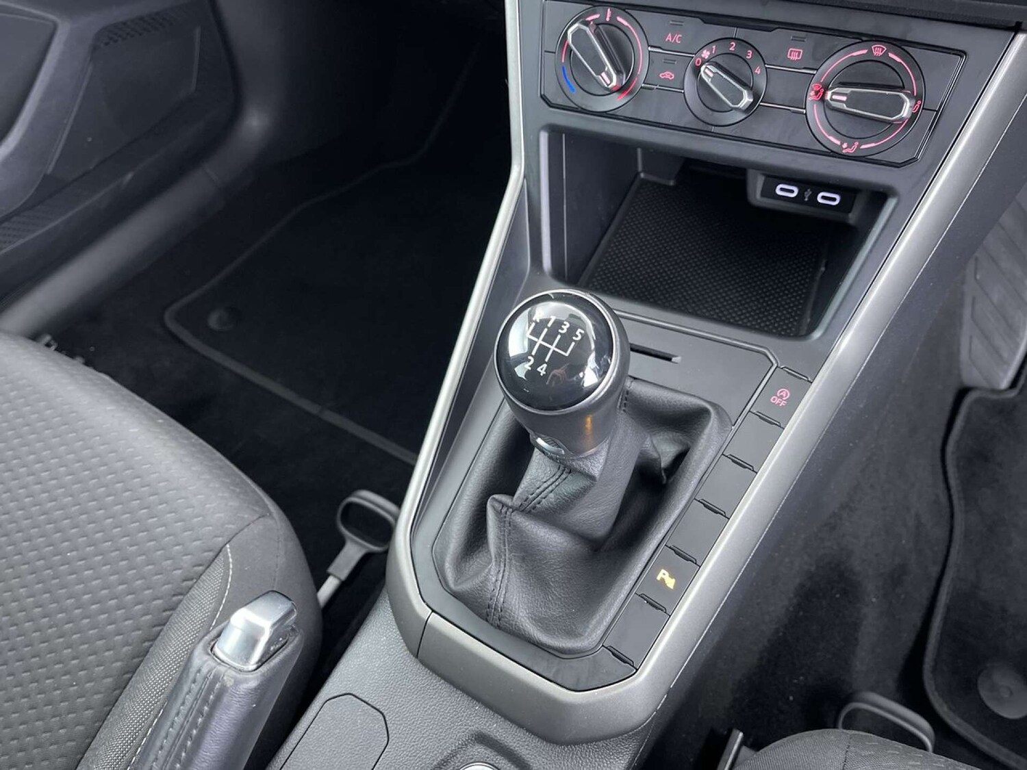 Used Volkswagen Polo 2021 for sale - 77035675: Photo 47