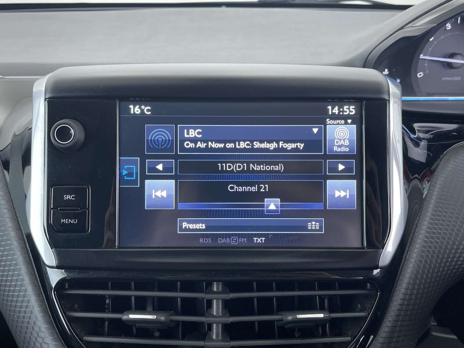 Used Peugeot 2008 2015 for sale - 76544317: Photo 41