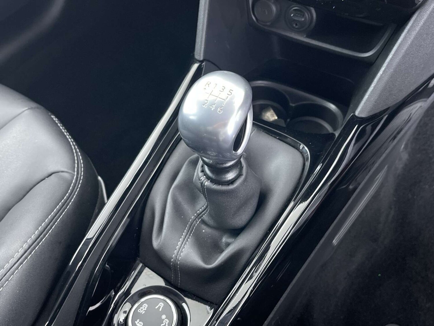 Used Peugeot 2008 2015 for sale - 76544317: Photo 47