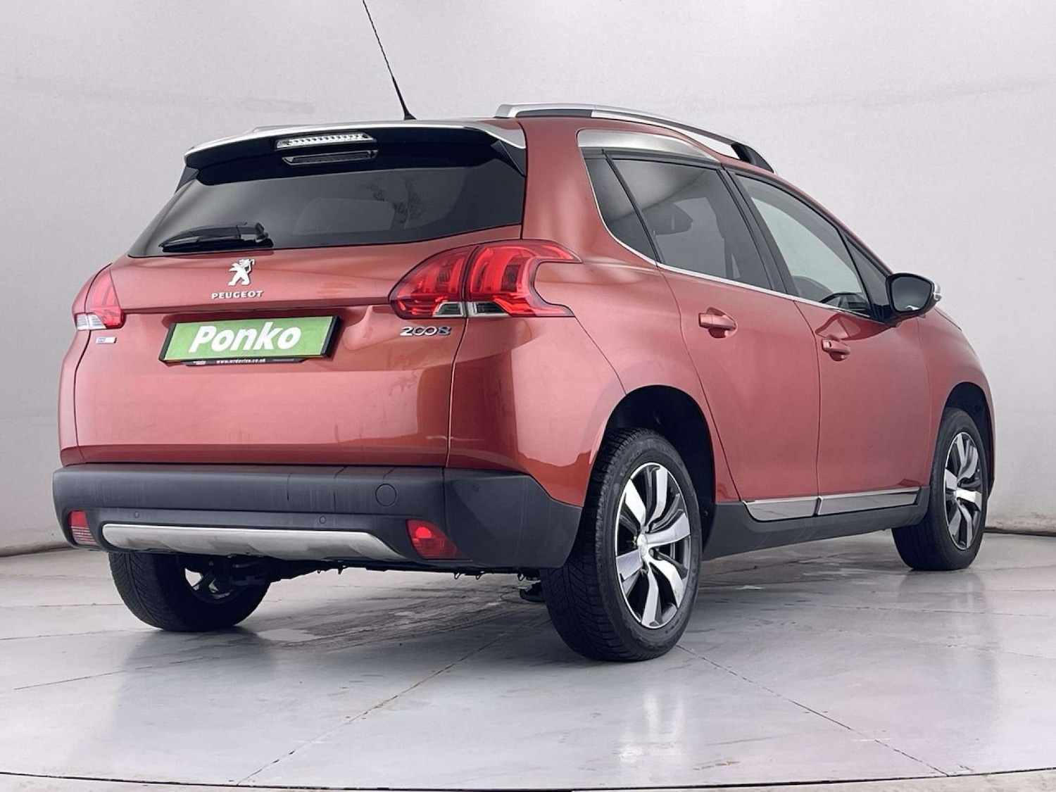 Used Peugeot 2008 2015 for sale - 76544317: Photo 5