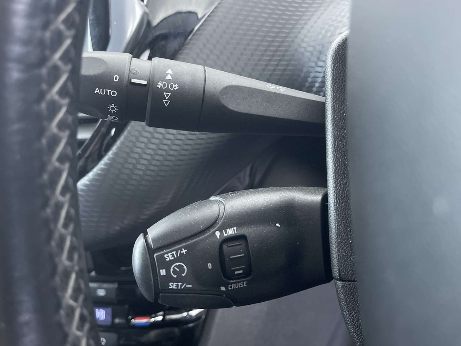 Used Peugeot 2008 2015 for sale - 76544317: Photo 53