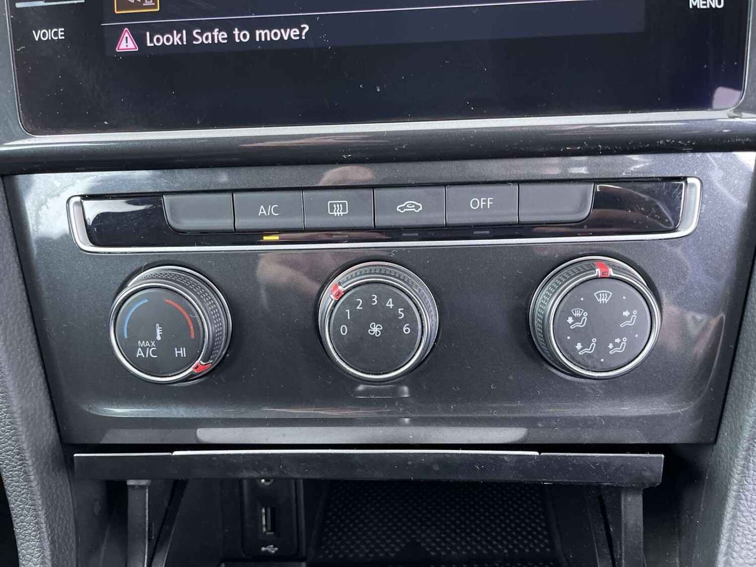 Used Volkswagen Golf 2019 for sale - 76481380: Photo 45