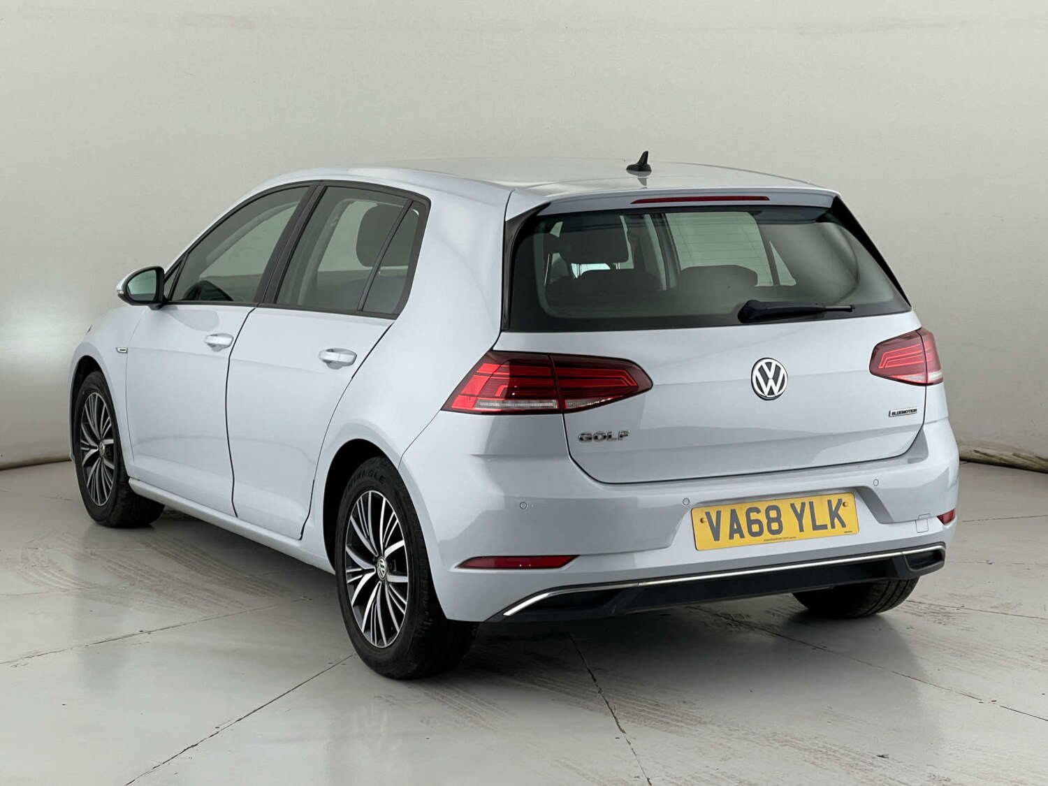 Used Volkswagen Golf 2019 for sale - 76481380: Photo 6
