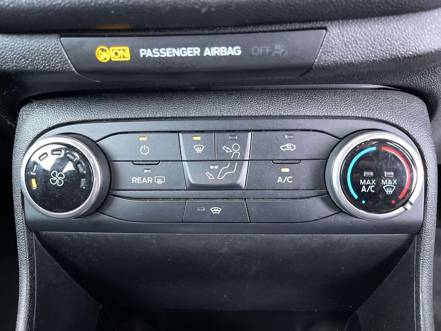 Used Ford Fiesta 2019 for sale - 76352655: Photo 42