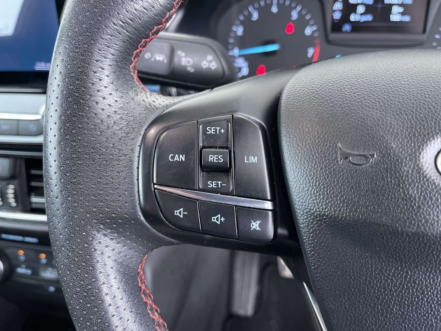 Used Ford Fiesta 2019 for sale - 76352655: Photo 50