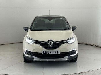 Used Renault Captur 2017 for sale - 77492533: Photo