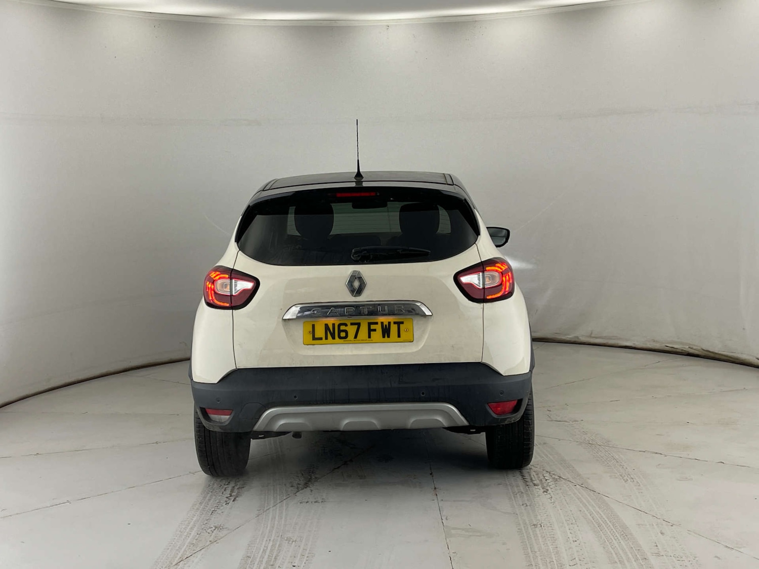 Used Renault Captur 2017 for sale - 77492533: Photo 5