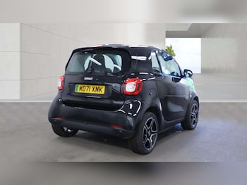Used smart fortwo 2022 for sale - 79219410: Photo