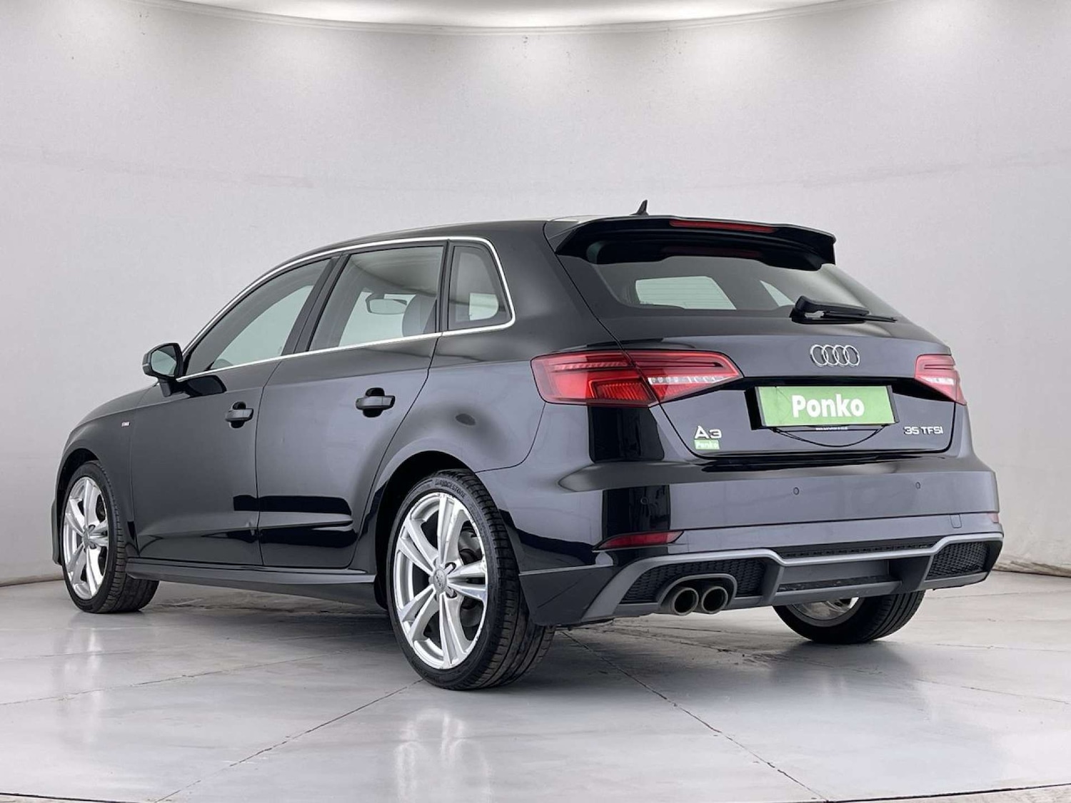 Used Audi A3 2018 for sale - 76056640: Photo 3