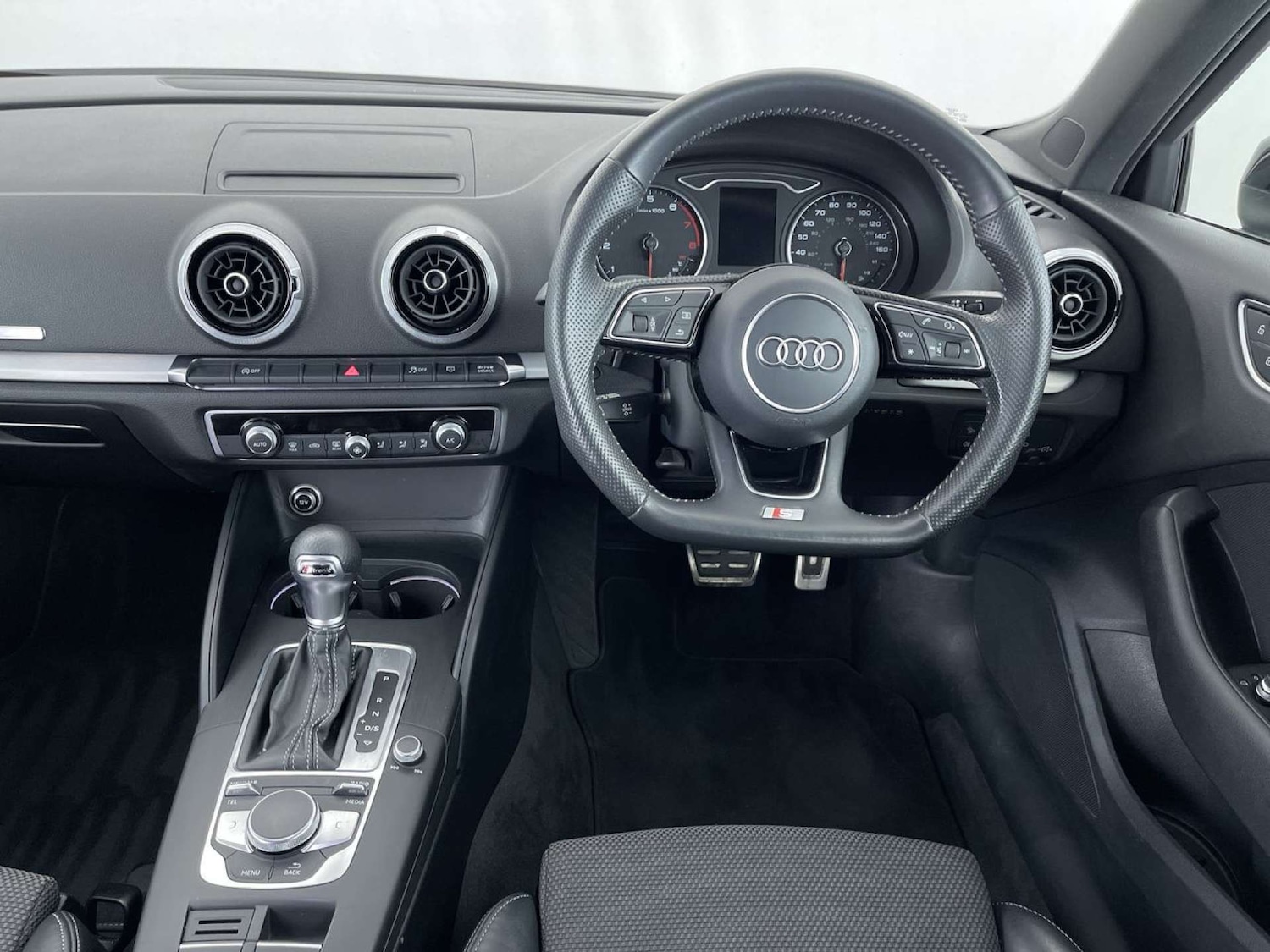 Used Audi A3 2018 for sale - 76056640: Photo 33