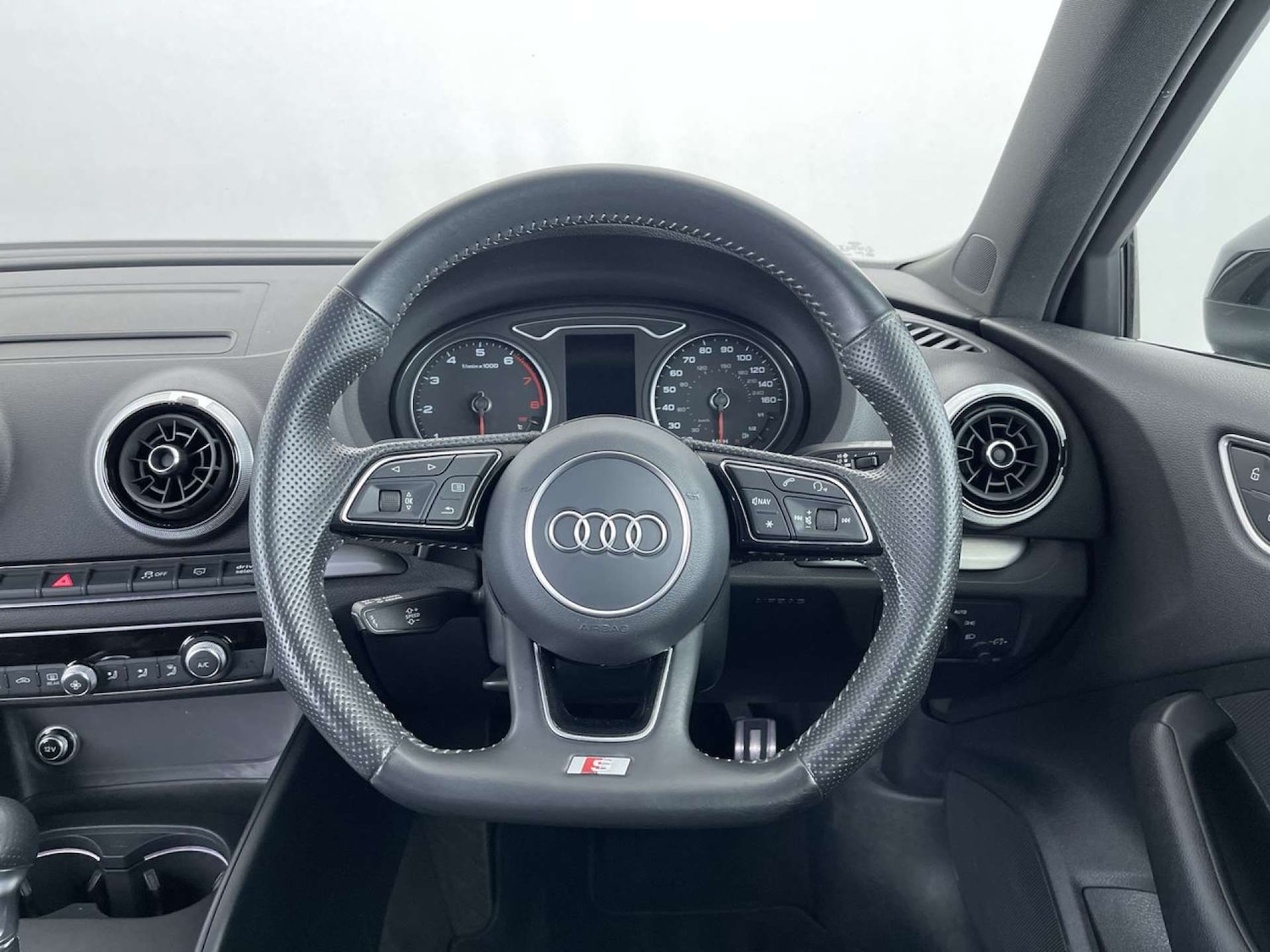 Used Audi A3 2018 for sale - 76056640: Photo 34