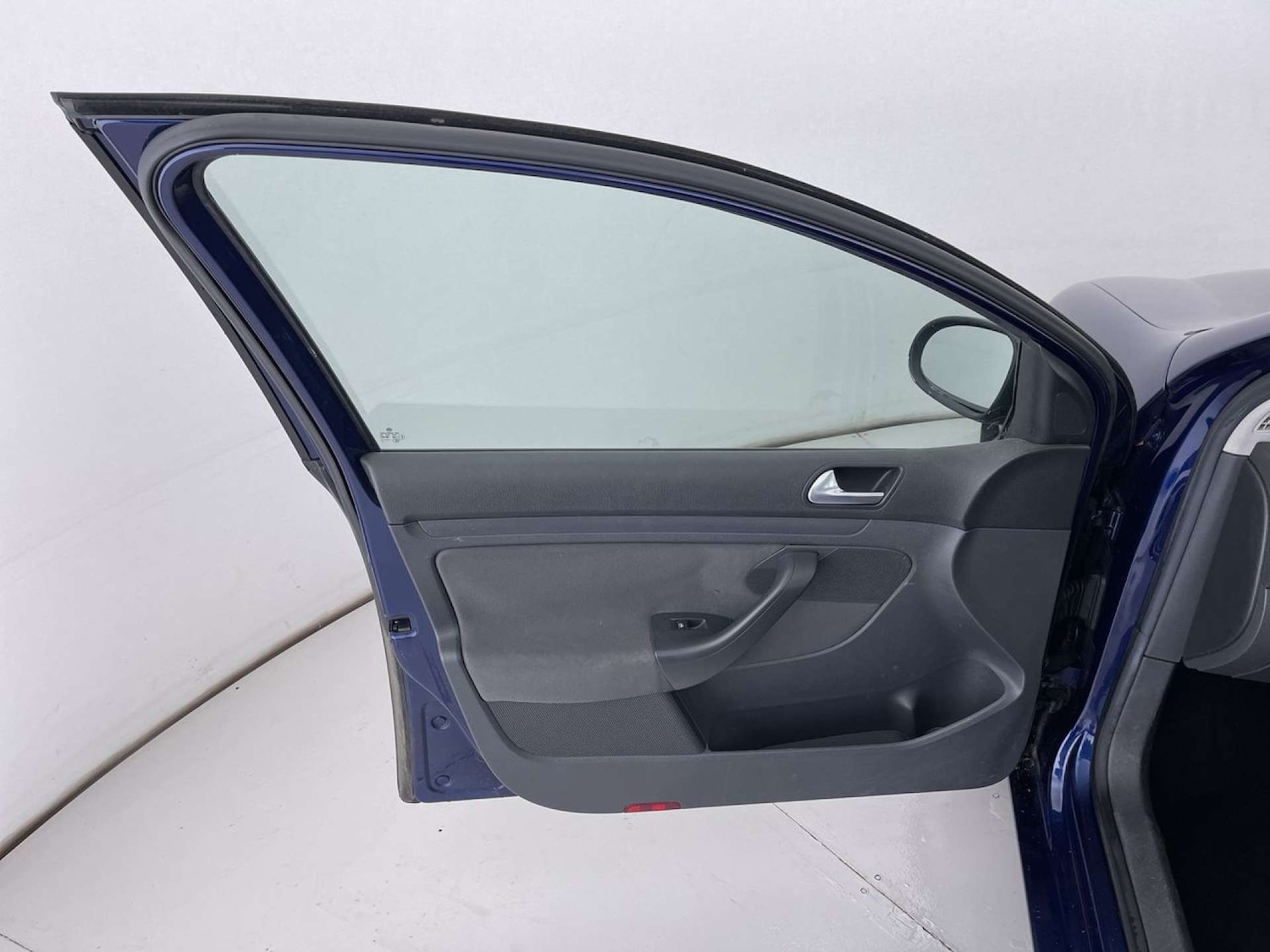 Used Volkswagen Golf 2007 for sale - 77087316: Photo 27