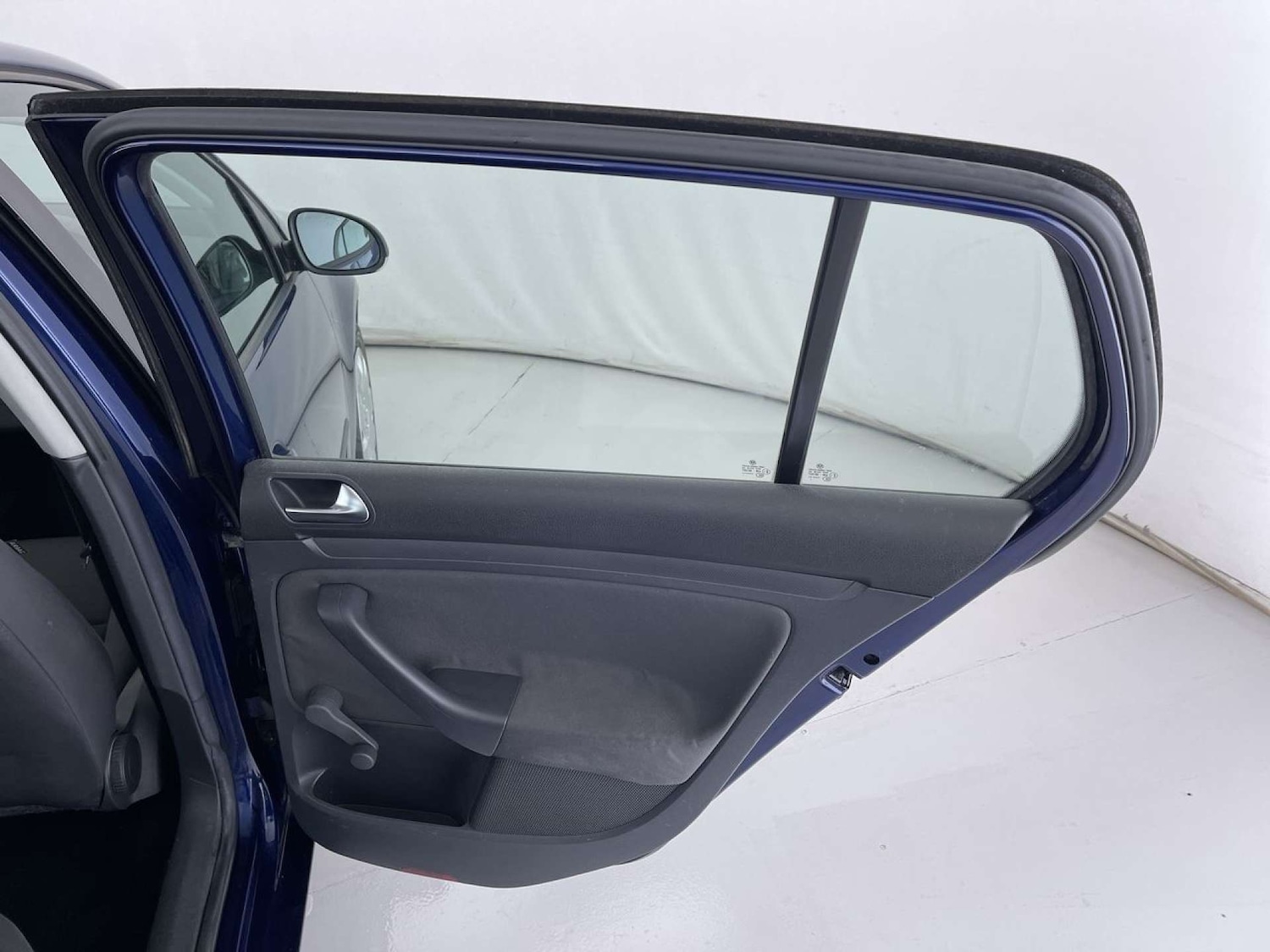 Used Volkswagen Golf 2007 for sale - 77087316: Photo 30