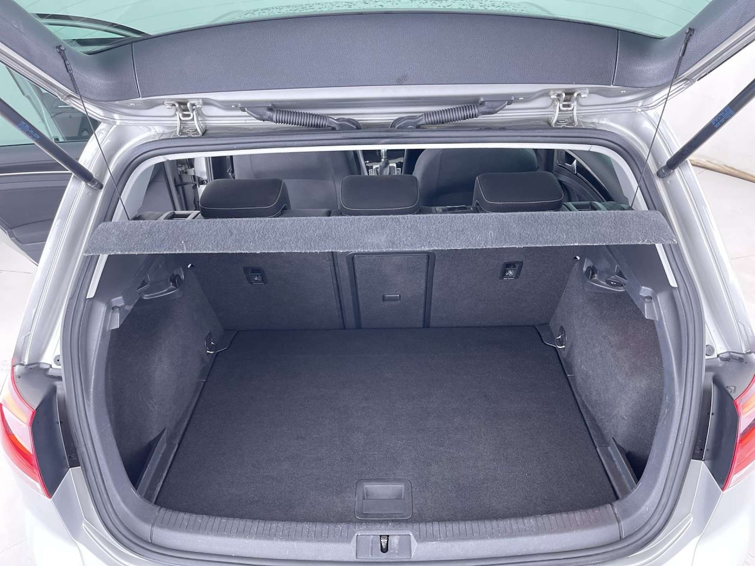 Used Volkswagen Golf 2015 for sale - 76447053: Photo 10