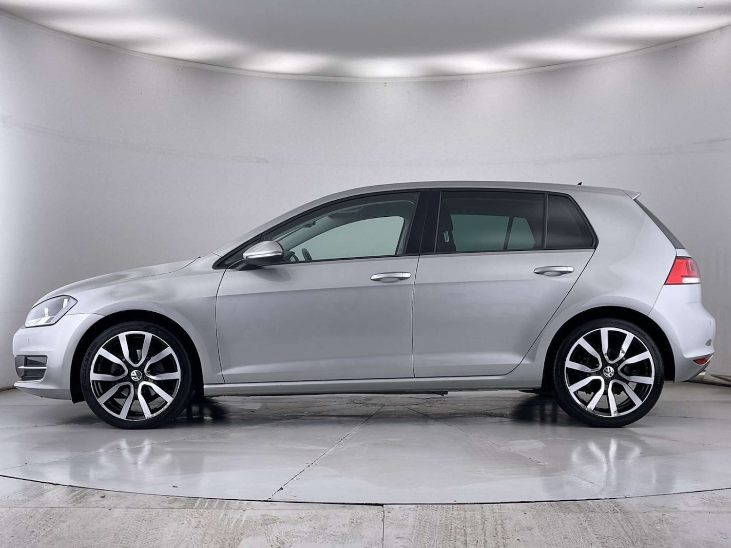 Used Volkswagen Golf 2015 for sale - 76447053: Photo 16